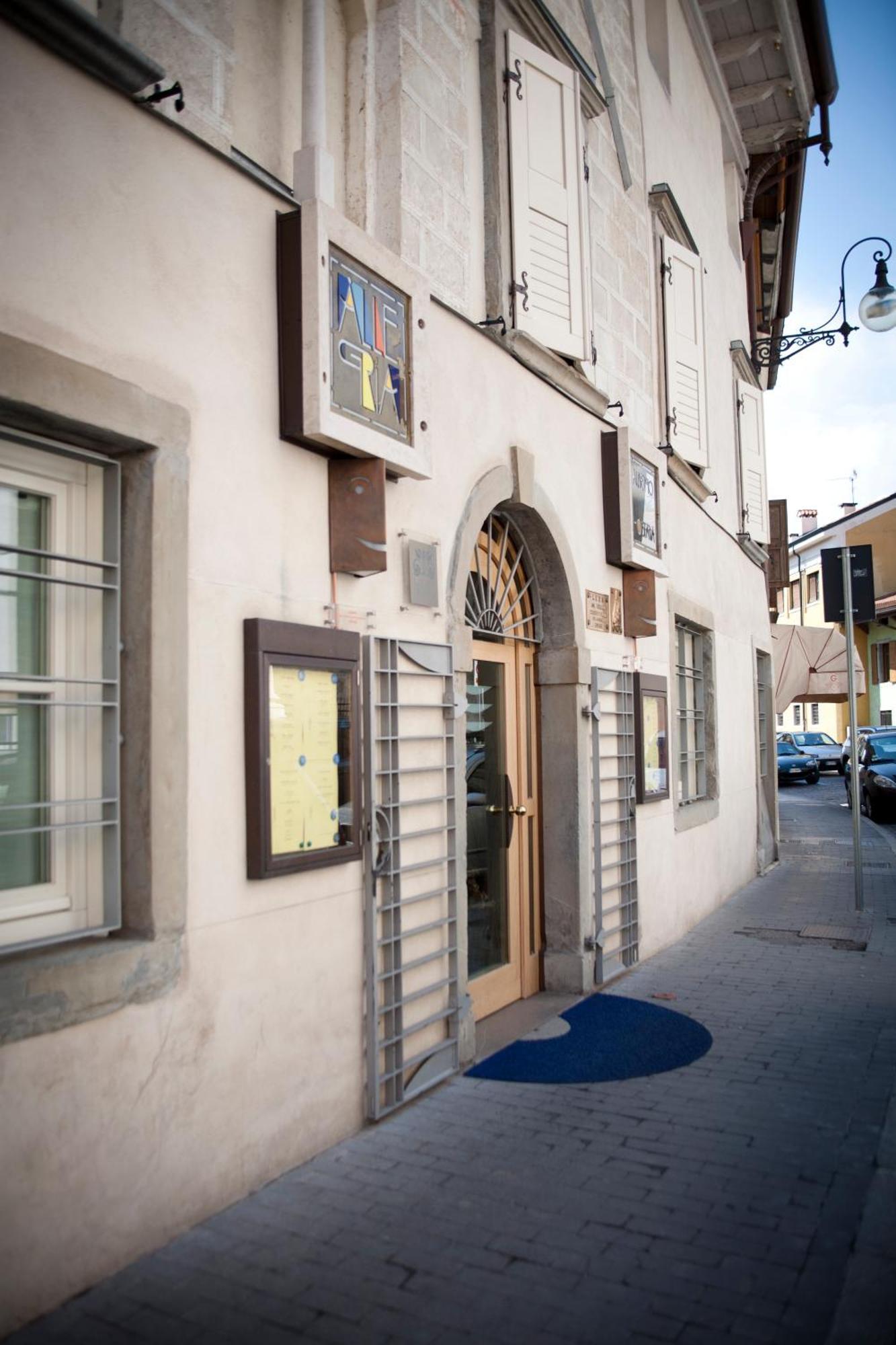 Allegria Udine Bagian luar foto